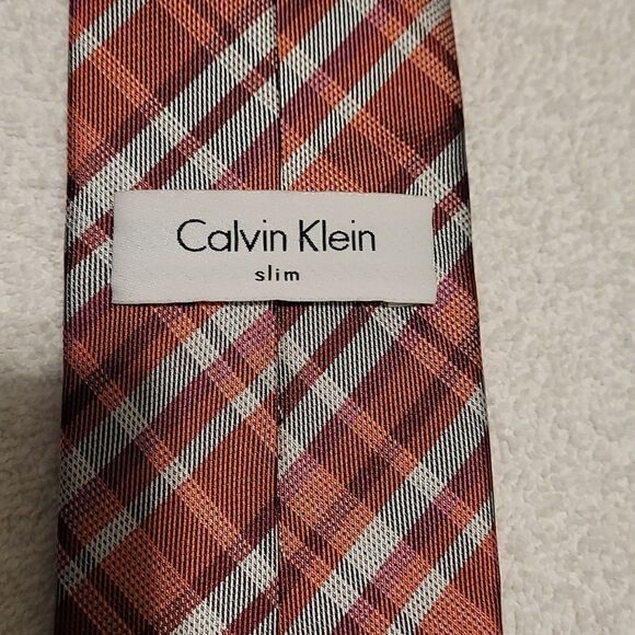 Calvin Klein all silk slim tie - Picture 4 of 6